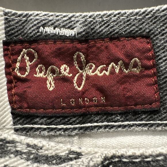Vintage PEPE Jeans of London Black And White‎ printed images 29x31 Womens Rare - Picture 2 of 7